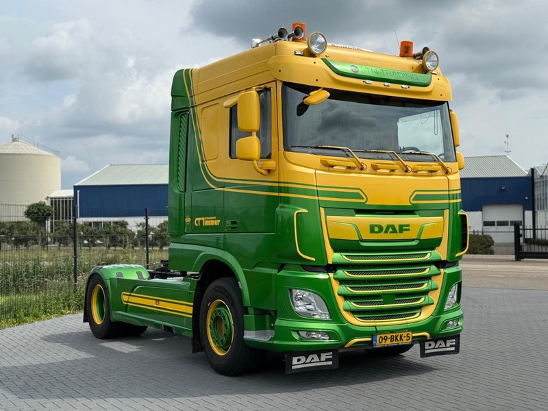 DAF XF 480 FT LEATHER SEATS, 2X BED, 1 TANK, NL TRUCK, 9 TONS VOORAS. - وحدة جر: صورة 1 DAF XF 480 FT LEATHER SEATS, 2X BED, 1 TANK, NL TRUCK, 9 TONS VOORAS. - وحدة جر: صورة 1