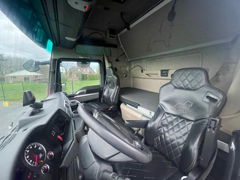 وحدة جر MAN TGX 18.580 2X TANK, LEATHER SEATS, RETARDER, FULL AIR!: صورة 20