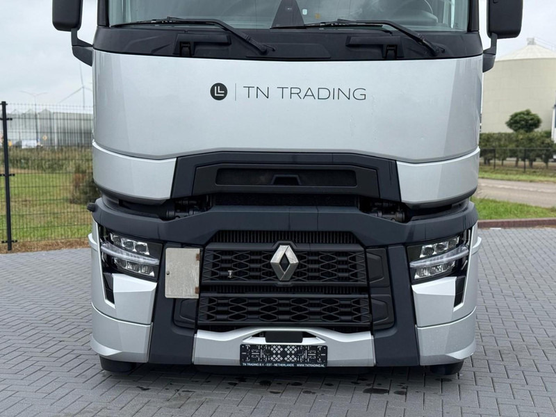 Renault T520 HIGH EVOLUTION, PTO PREP, DYN. STEERING, VOLLUCHT, 3.20WB, ALCOA, RETARDER, PARK COOL. - وحدة جر: صورة 3 Renault T520 HIGH EVOLUTION, PTO PREP, DYN. STEERING, VOLLUCHT, 3.20WB, ALCOA, RETARDER, PARK COOL. - وحدة جر: صورة 3