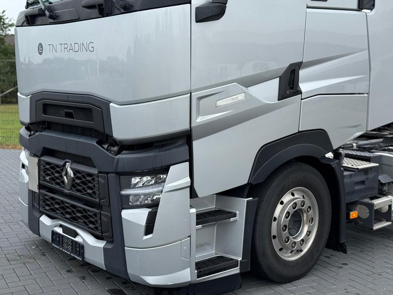 Renault T520 HIGH EVOLUTION, PTO PREP, DYN. STEERING, VOLLUCHT, 3.20WB, ALCOA, RETARDER, PARK COOL. - وحدة جر: صورة 5 Renault T520 HIGH EVOLUTION, PTO PREP, DYN. STEERING, VOLLUCHT, 3.20WB, ALCOA, RETARDER, PARK COOL. - وحدة جر: صورة 5