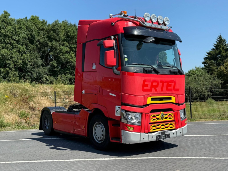 Renault T520 HIGH FULL SPOILER, PARK COOL, STEEL/AIR, 2 TANKS, 2 BEDS, FRIGO - وحدة جر: صورة 1 Renault T520 HIGH FULL SPOILER, PARK COOL, STEEL/AIR, 2 TANKS, 2 BEDS, FRIGO - وحدة جر: صورة 1