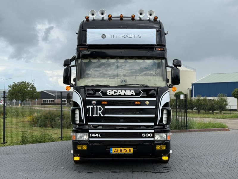 Scania R 144 530 SHOW TRUCK, INTERIEUR, OPEN UITLAAT, HOBBY, TOP. - وحدة جر: صورة 3 Scania R 144 530 SHOW TRUCK, INTERIEUR, OPEN UITLAAT, HOBBY, TOP. - وحدة جر: صورة 3