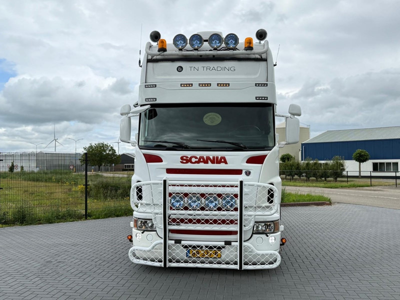 Scania R 560 SHOW TRUCK, RETARDER, LEATHER, I-PARK, TOP. - وحدة جر: صورة 2 Scania R 560 SHOW TRUCK, RETARDER, LEATHER, I-PARK, TOP. - وحدة جر: صورة 2