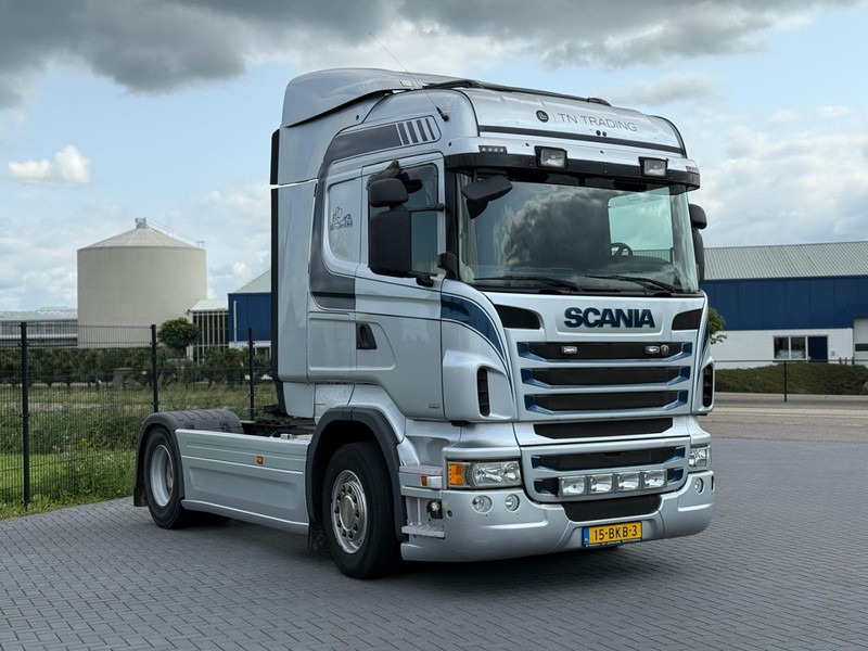 Scania R440 NL TRUCK, TIRES 80%, FULL SPOILER, RETARDER, STEEL/AIR. - وحدة جر: صورة 1 Scania R440 NL TRUCK, TIRES 80%, FULL SPOILER, RETARDER, STEEL/AIR. - وحدة جر: صورة 1