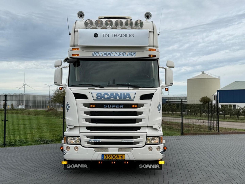 Scania R450 RETARDER, 2X BED, 2X TANK, APK, SMART TACHO 2. - وحدة جر: صورة 2 Scania R450 RETARDER, 2X BED, 2X TANK, APK, SMART TACHO 2. - وحدة جر: صورة 2