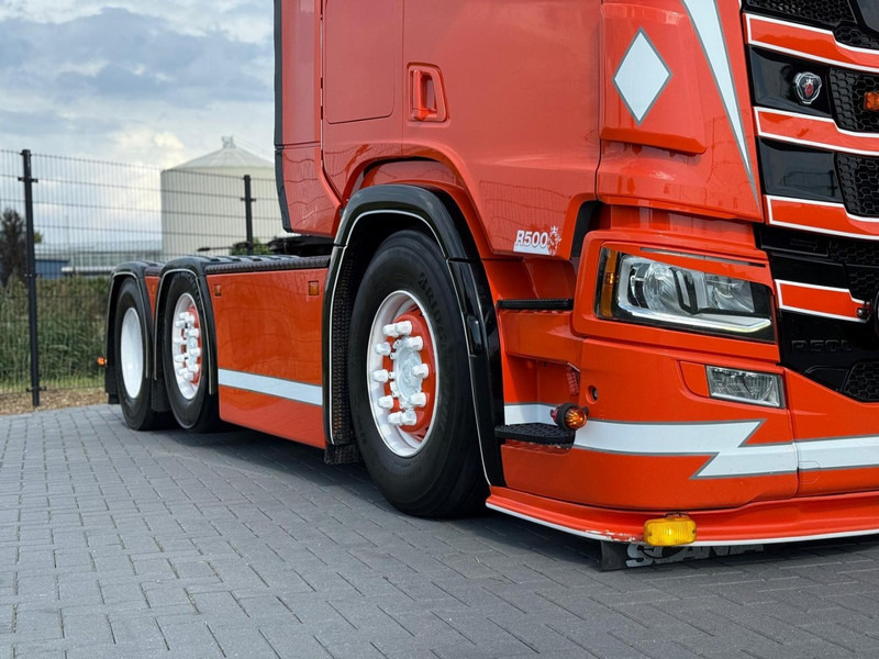 Scania R500 SHOWTRUCK, VOLLUCHT, PTO/HYDRAULIEK, RETARDER, 6X2/4. - وحدة جر: صورة 5 Scania R500 SHOWTRUCK, VOLLUCHT, PTO/HYDRAULIEK, RETARDER, 6X2/4. - وحدة جر: صورة 5