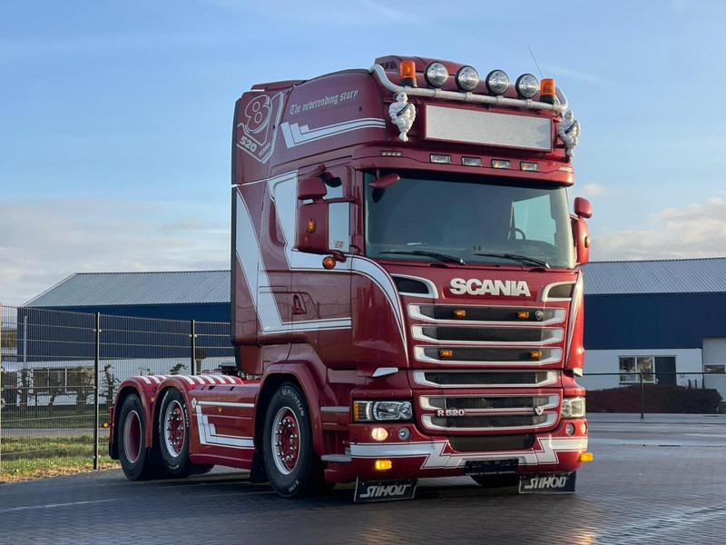 Scania R520 6X2/4, VOLLUCHT, SHOWTRUCK, LEER, RETARDER. - وحدة جر: صورة 1 Scania R520 6X2/4, VOLLUCHT, SHOWTRUCK, LEER, RETARDER. - وحدة جر: صورة 1