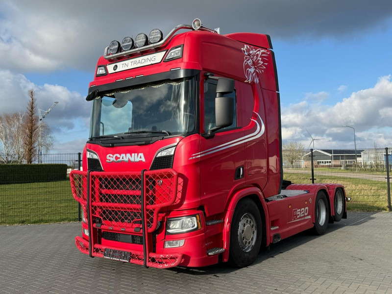 Scania R520 V8 NGS VOLLUCHT, LEER, BULLBAR, ZONDER EGR, BOOGIE. Scania R520 V8 NGS VOLLUCHT, LEER, BULLBAR, ZONDER EGR, BOOGIE.: صورة 11