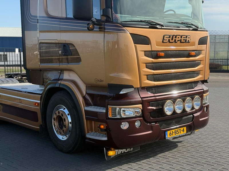 Scania R730 V8 V8, SHOWTRUCK VOLLUCHT, RETARDER, HYDRAULIEK, BOOGIE, ALU WIELEN, LEER. - وحدة جر: صورة 3 Scania R730 V8 V8, SHOWTRUCK VOLLUCHT, RETARDER, HYDRAULIEK, BOOGIE, ALU WIELEN, LEER. - وحدة جر: صورة 3