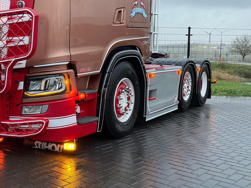 وحدة جر Scania S500 SHOW, FULL AIR, LEATHER, TOP CONDITIE, STEERING PUSHER.: صورة 12 وحدة جر Scania S500 SHOW, FULL AIR, LEATHER, TOP CONDITIE, STEERING PUSHER.: صورة 12