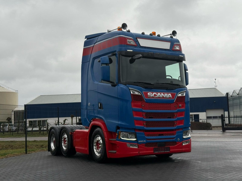 Scania S520 6X2/4, VOLLUCHT, LEER, RETARDER, PARK COOL, EURO 6D. - وحدة جر: صورة 2 Scania S520 6X2/4, VOLLUCHT, LEER, RETARDER, PARK COOL, EURO 6D. - وحدة جر: صورة 2