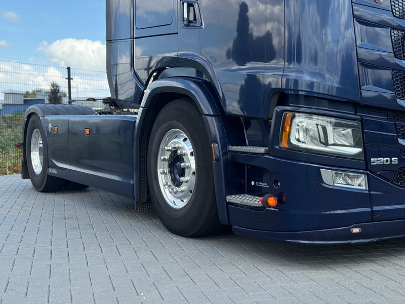 Scania S520 V8 NGS VOLLUCHT, ALCOA, 6 LUCHT BALGEN, LEER. - وحدة جر: صورة 3 Scania S520 V8 NGS VOLLUCHT, ALCOA, 6 LUCHT BALGEN, LEER. - وحدة جر: صورة 3