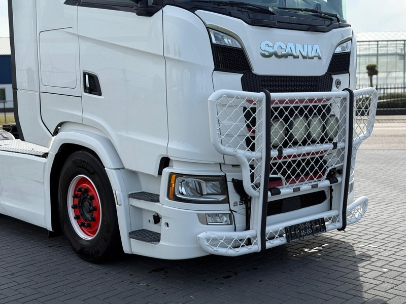 Scania S580 VOLLUCHT, PTO, LEER, RETARDER, TV, 3.15WB, BULLBAR. - وحدة جر: صورة 3 Scania S580 VOLLUCHT, PTO, LEER, RETARDER, TV, 3.15WB, BULLBAR. - وحدة جر: صورة 3