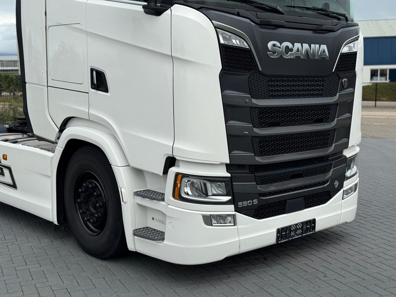 Scania S590 V8 NGS FULL AIR, PARK COOL, RETARDER, 2 TANKS. - وحدة جر: صورة 5 Scania S590 V8 NGS FULL AIR, PARK COOL, RETARDER, 2 TANKS. - وحدة جر: صورة 5