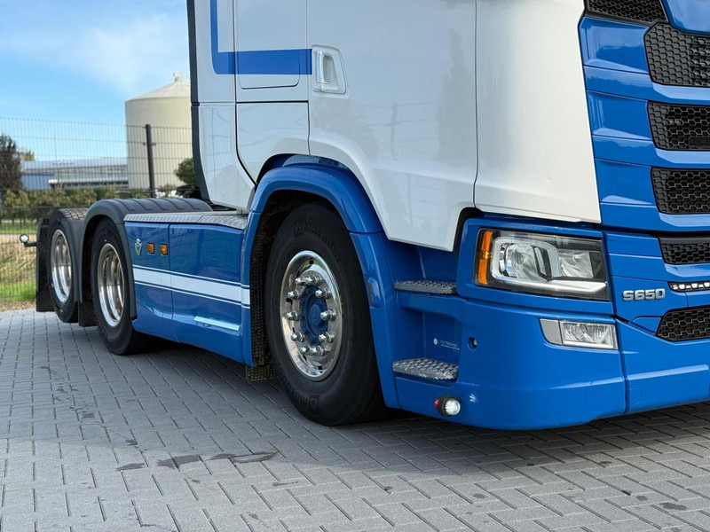 Scania S650 V8 NGS 2.95WB, PTO VOORBEREIDING, VOLLUCHT, KING OF THE ROAD, RETARDER, LEER. - وحدة جر: صورة 3 Scania S650 V8 NGS 2.95WB, PTO VOORBEREIDING, VOLLUCHT, KING OF THE ROAD, RETARDER, LEER. - وحدة جر: صورة 3