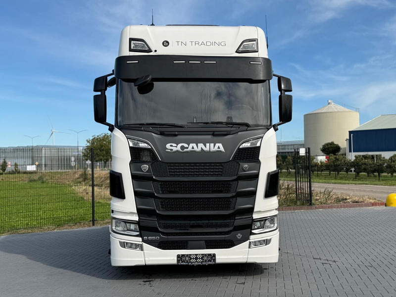 Scania S650 V8 NGS PARK COOL, VOLLUCHT, HYDRAULIEK, PTO, RETARDER, VOL SPOILER. - وحدة جر: صورة 5 Scania S650 V8 NGS PARK COOL, VOLLUCHT, HYDRAULIEK, PTO, RETARDER, VOL SPOILER. - وحدة جر: صورة 5