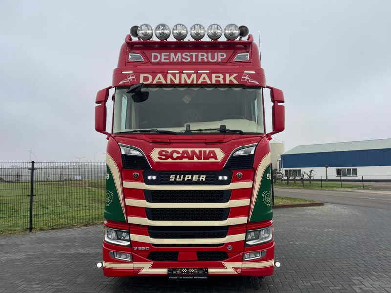 Scania S650 V8 NGS SHOW TRUCK, FULL AIR, RETARDER, PTO/HYDRAULIC! - وحدة جر: صورة 3 Scania S650 V8 NGS SHOW TRUCK, FULL AIR, RETARDER, PTO/HYDRAULIC! - وحدة جر: صورة 3
