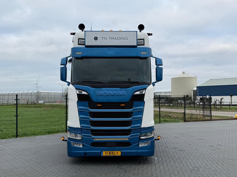 Scania S660 BOOGIE, VOLLUCHT, RETARDER, LEREN STOELEN, VOL. - وحدة جر: صورة 2 Scania S660 BOOGIE, VOLLUCHT, RETARDER, LEREN STOELEN, VOL. - وحدة جر: صورة 2