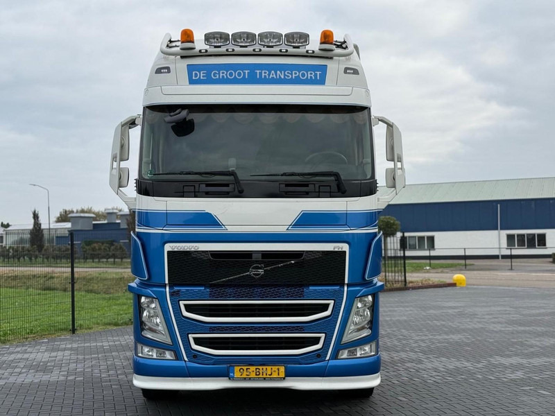 Volvo FH 540 CONTAINER TRANSPORT, KIEP SYSTEEM, LEATHER SEATS, TOP. - شاحنات الحاويات / جسم علوي قابل للتغيير شاحنة: صورة 3 Volvo FH 540 CONTAINER TRANSPORT, KIEP SYSTEEM, LEATHER SEATS, TOP. - شاحنات الحاويات / جسم علوي قابل للتغيير شاحنة: صورة 3