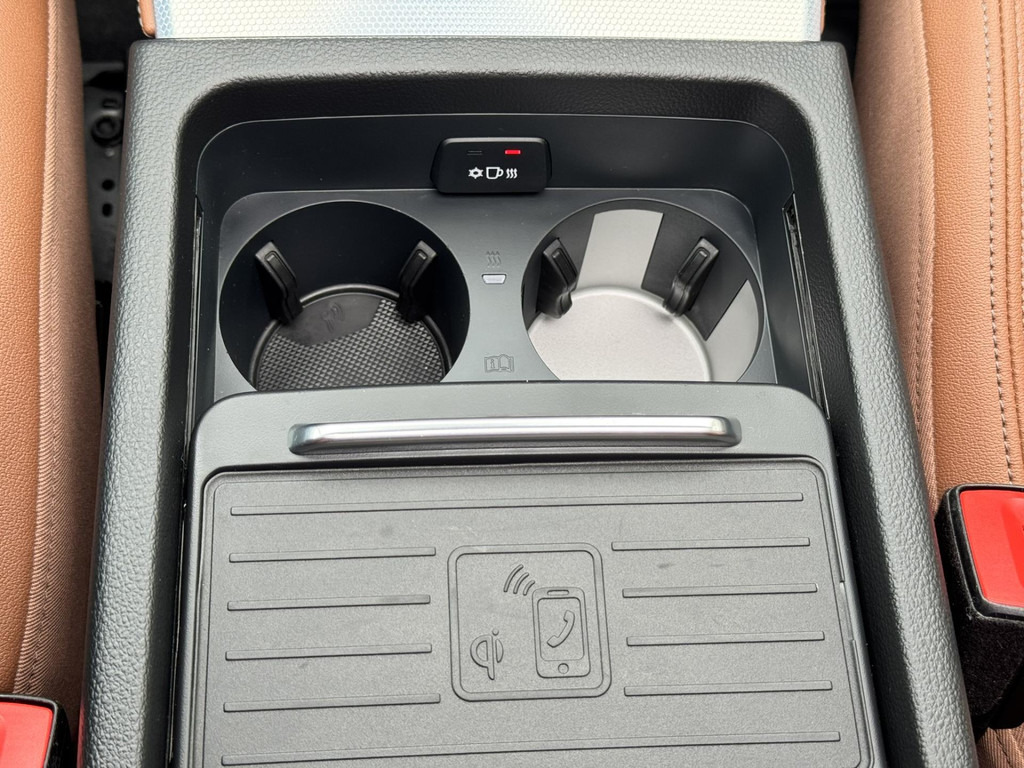 Audi Q5-Sportback 50 TFSI e Quattro S edition Competition Adaptive cruise Climate control Matrix LED Leer Panoramadak B&O Navi - سيارة دفع رباعي: صورة 3 Audi Q5-Sportback 50 TFSI e Quattro S edition Competition Adaptive cruise Climate control Matrix LED Leer Panoramadak B&O Navi - سيارة دفع رباعي: صورة 3