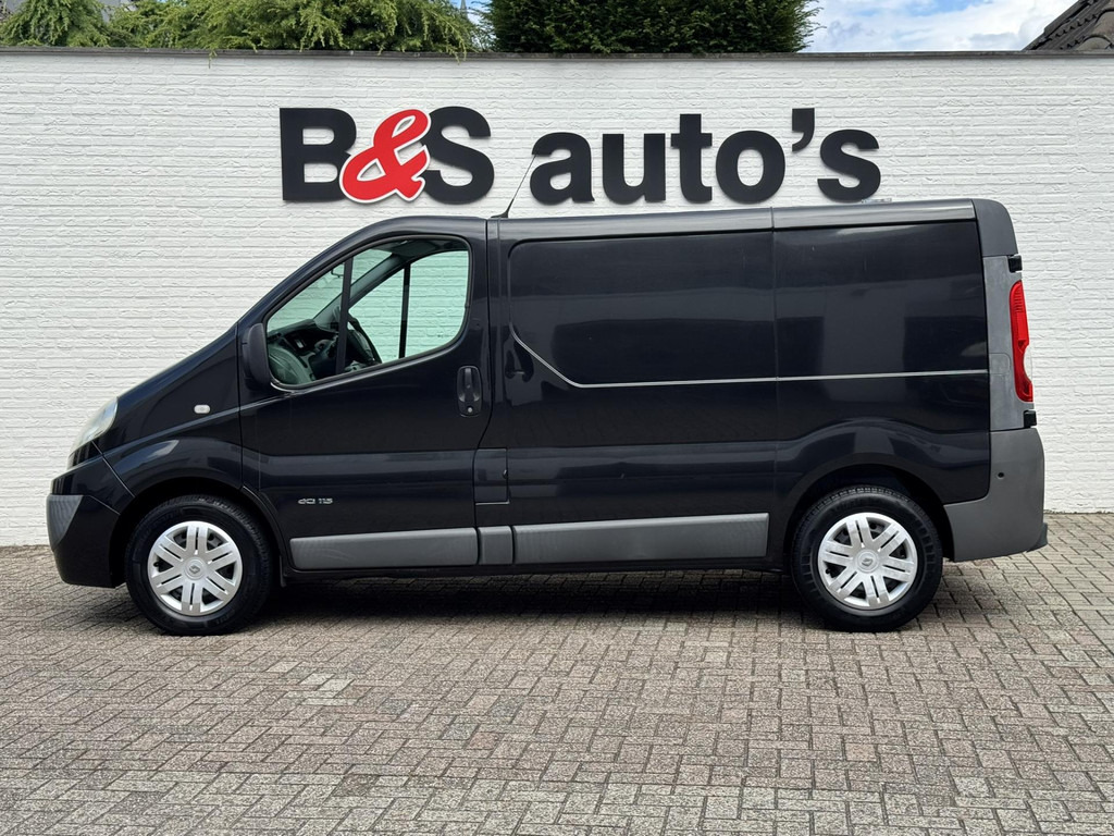 Renault Trafic-2.0 dCi T27 L1H1Navigatie Bleutooth Airco Elektrische ramen - فان المدمجة: صورة 4 Renault Trafic-2.0 dCi T27 L1H1Navigatie Bleutooth Airco Elektrische ramen - فان المدمجة: صورة 4