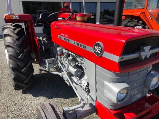 Massey Ferguson 155 arceau à 12 500 € sans tva - جرار: صورة 2 Massey Ferguson 155 arceau à 12 500 € sans tva - جرار: صورة 2