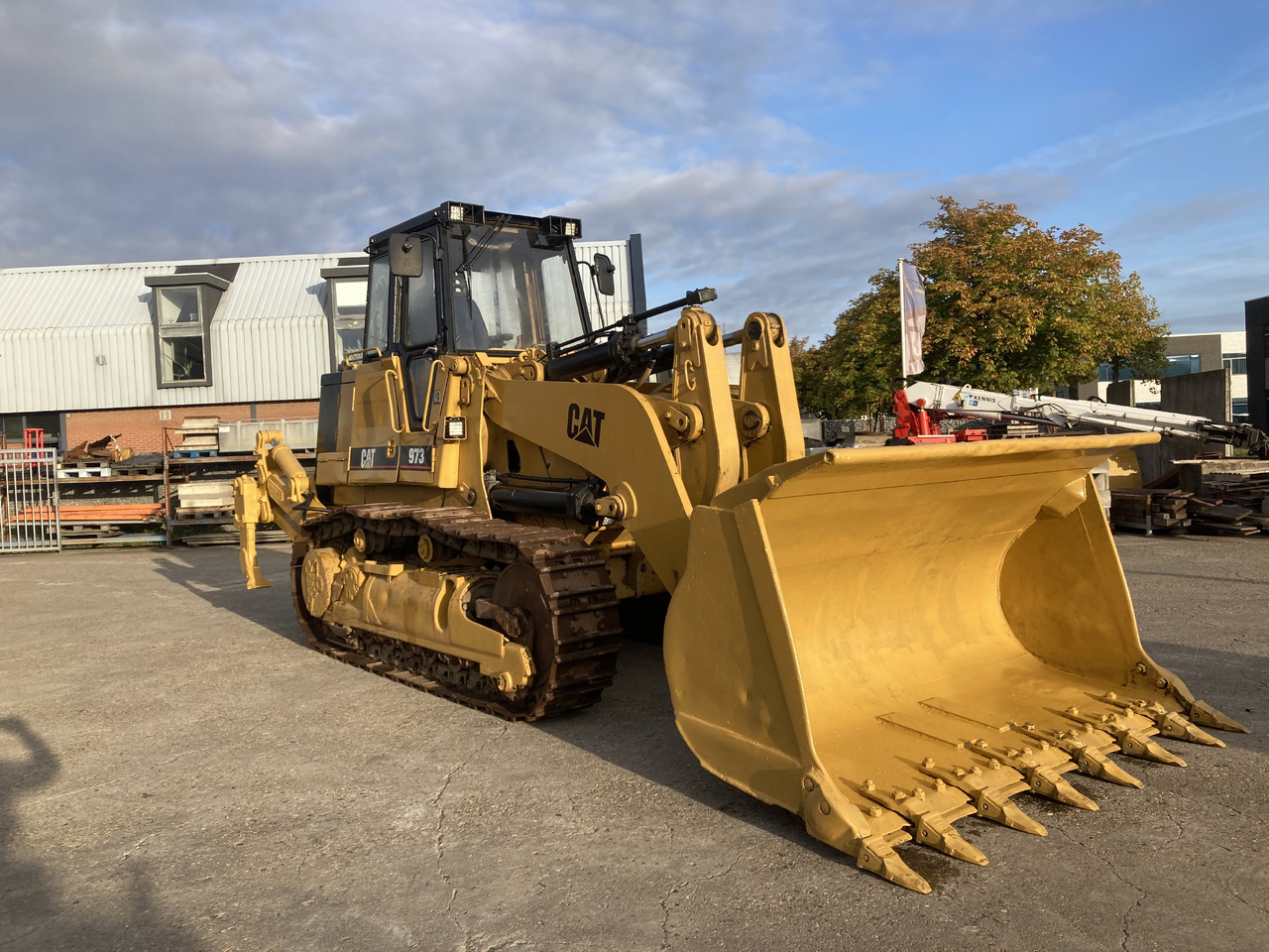 CATERPILLAR 973 - اللودر المجنزر: صورة 3 CATERPILLAR 973 - اللودر المجنزر: صورة 3