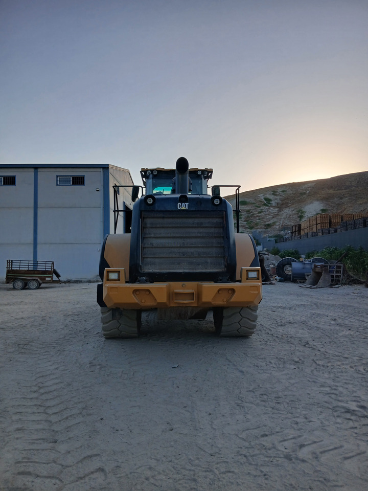 Caterpillar 966M - آلات البناء: صورة 4 Caterpillar 966M - آلات البناء: صورة 4