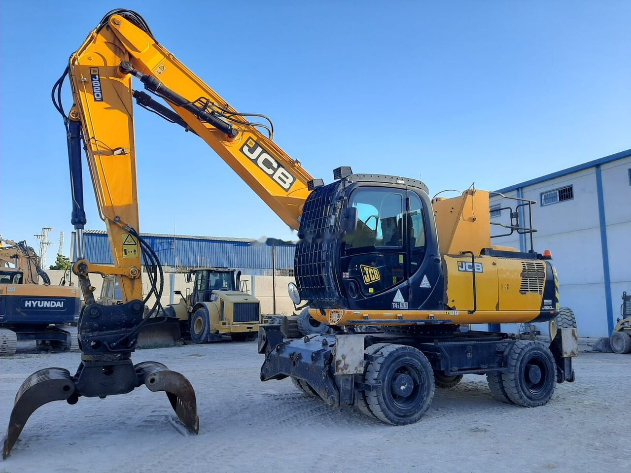 JCB JS 200 - حفارة دولاب: صورة 1 JCB JS 200 - حفارة دولاب: صورة 1