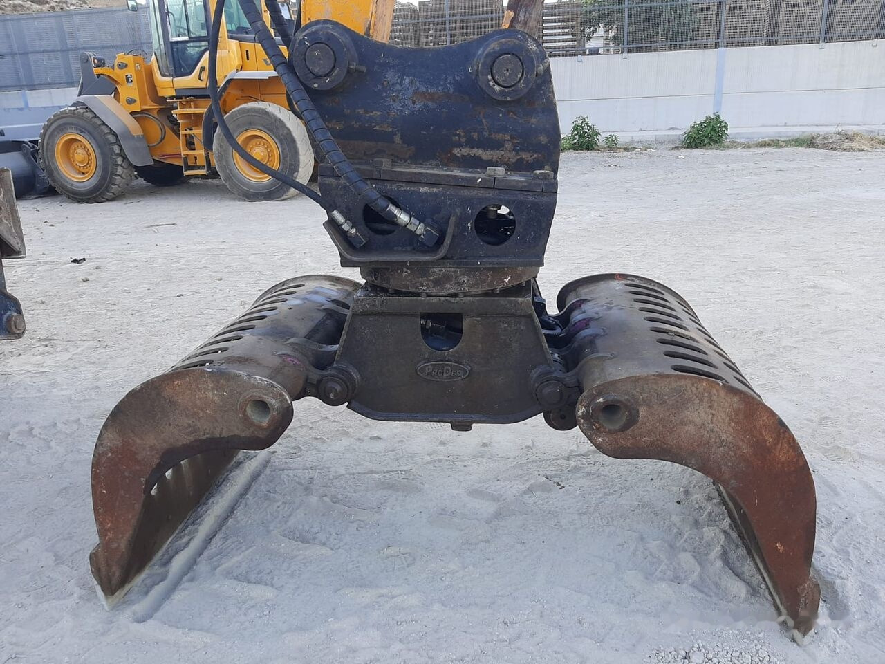 JCB JS 200 - حفارة دولاب: صورة 4 JCB JS 200 - حفارة دولاب: صورة 4