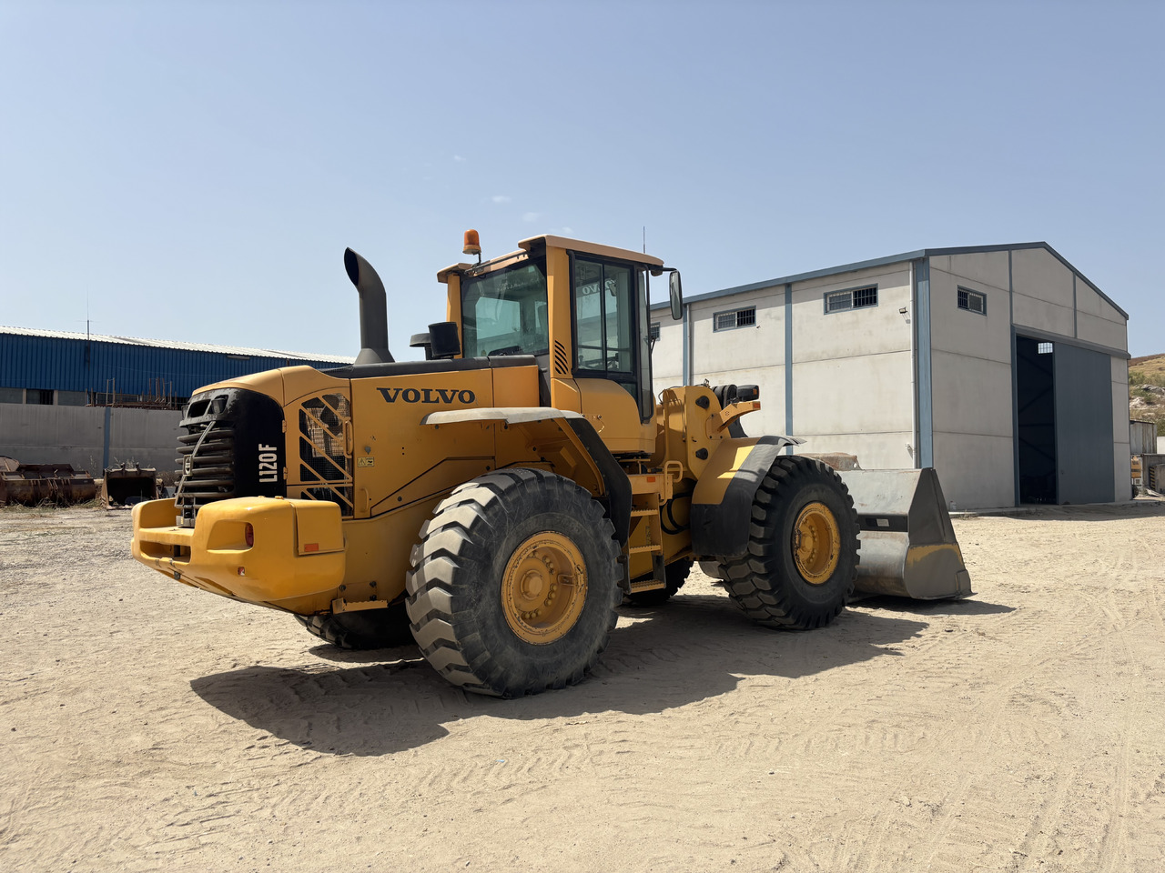 VOLVO L120F - آلات البناء: صورة 5 VOLVO L120F - آلات البناء: صورة 5