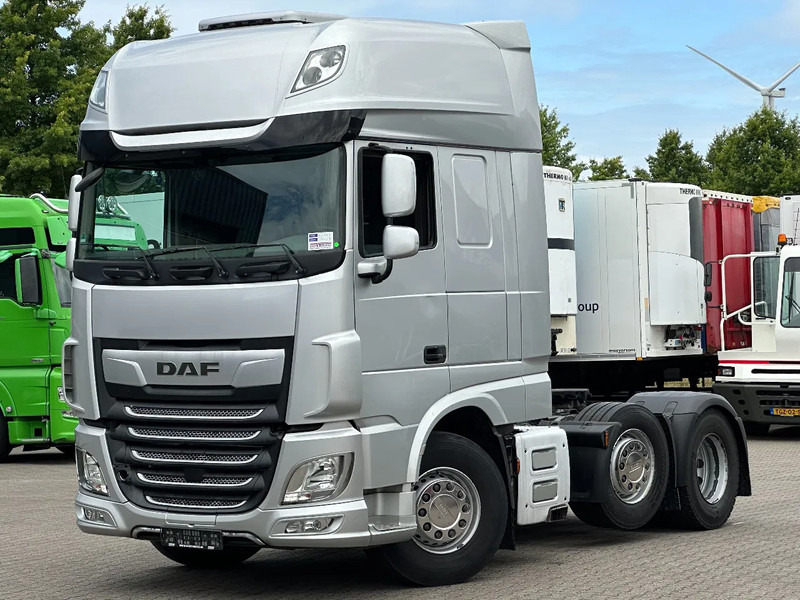 DAF XF 450 FTG 6X2/4 Super Space Cab / Smart Tacho! - وحدة جر: صورة 1 DAF XF 450 FTG 6X2/4 Super Space Cab / Smart Tacho! - وحدة جر: صورة 1