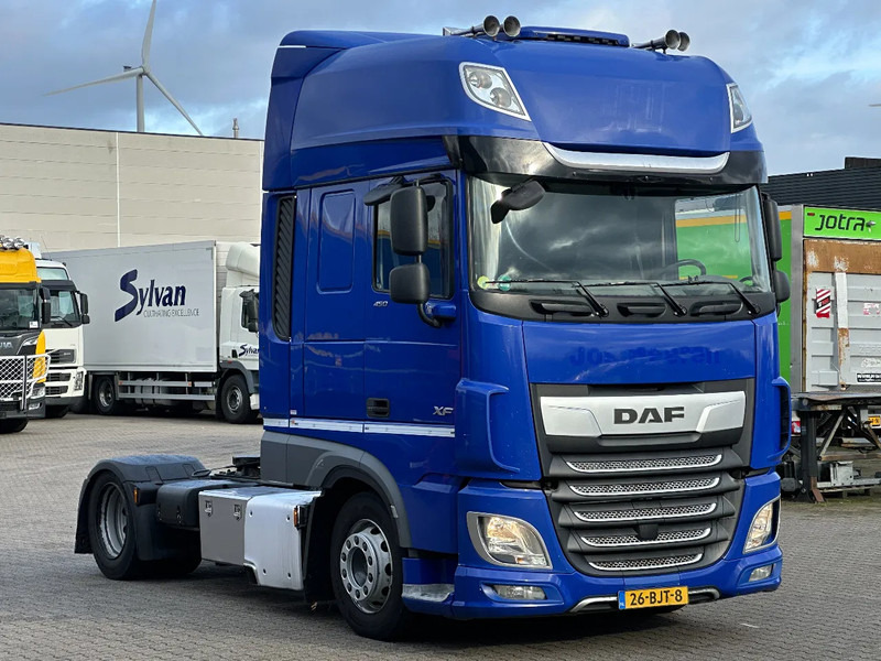 DAF XF 450 SSC Mega / Full Air / Smart Tacho *Apk* - وحدة جر: صورة 2 DAF XF 450 SSC Mega / Full Air / Smart Tacho *Apk* - وحدة جر: صورة 2