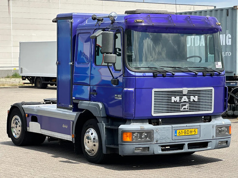 MAN 14.224 4x2 Euro 2 / 6 Cilinder / Manual / 290Tkm! - وحدة جر: صورة 2 MAN 14.224 4x2 Euro 2 / 6 Cilinder / Manual / 290Tkm! - وحدة جر: صورة 2