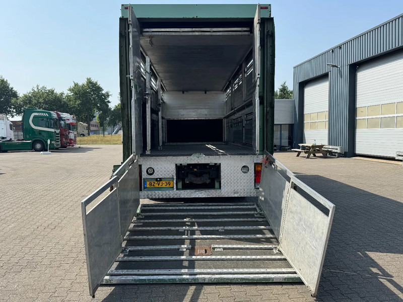 Mercedes-Benz Actros 1832 L 1 - 2 Stock Animal Transport - شاحنة نقل المواشي: صورة 5 Mercedes-Benz Actros 1832 L 1 - 2 Stock Animal Transport - شاحنة نقل المواشي: صورة 5