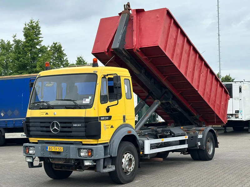 Mercedes-Benz SK 1931 4x2 Meiler Haakarm 20T Manual + Telma / Euro 1 - شاحنة ذات خطاف: صورة 1 Mercedes-Benz SK 1931 4x2 Meiler Haakarm 20T Manual + Telma / Euro 1 - شاحنة ذات خطاف: صورة 1