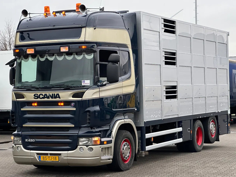 Scania R420 6x2 Topline / 3 Stock Animal Transport / Retarder / Euro 5 - شاحنة نقل المواشي: صورة 1 Scania R420 6x2 Topline / 3 Stock Animal Transport / Retarder / Euro 5 - شاحنة نقل المواشي: صورة 1