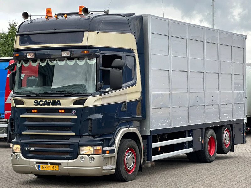 Scania R420 6x2 Topline / 3 Stock Animal Transport / Retarder / Euro 5 - شاحنة نقل المواشي: صورة 1 Scania R420 6x2 Topline / 3 Stock Animal Transport / Retarder / Euro 5 - شاحنة نقل المواشي: صورة 1