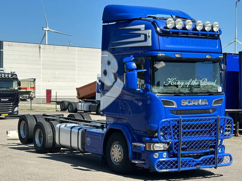 Scania R580 V8 6X2 Chassis WB 4.70mtr Retarder Topline Euro 6 - شاحنة هيكل كابينة: صورة 2 Scania R580 V8 6X2 Chassis WB 4.70mtr Retarder Topline Euro 6 - شاحنة هيكل كابينة: صورة 2
