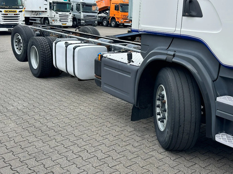 Scania R580 V8 6x2*4 Chassis Retarder Full Air 4.90 Wb Euro 6 - شاحنة هيكل كابينة: صورة 2 Scania R580 V8 6x2*4 Chassis Retarder Full Air 4.90 Wb Euro 6 - شاحنة هيكل كابينة: صورة 2