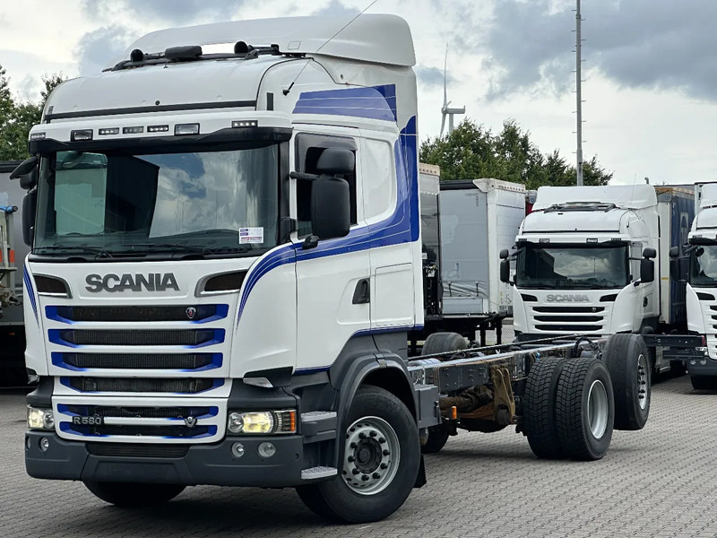 Scania R580 V8 6x2*4 Chassis Retarder Full Air 4.90 Wb Euro 6 - شاحنة هيكل كابينة: صورة 1 Scania R580 V8 6x2*4 Chassis Retarder Full Air 4.90 Wb Euro 6 - شاحنة هيكل كابينة: صورة 1