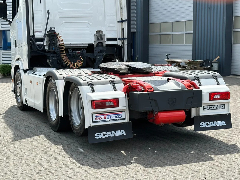 Scania S650 V8 6x2 Boogie / Retarder / 2 Tank / Full Air / Full Spoiler - وحدة جر: صورة 5 Scania S650 V8 6x2 Boogie / Retarder / 2 Tank / Full Air / Full Spoiler - وحدة جر: صورة 5
