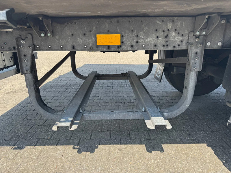 نصف مقطورة مُبرِّدة Schmitz Cargobull Carrier Vector 1550 / Rotos Disc / Lift-Axle / APK: صورة 9