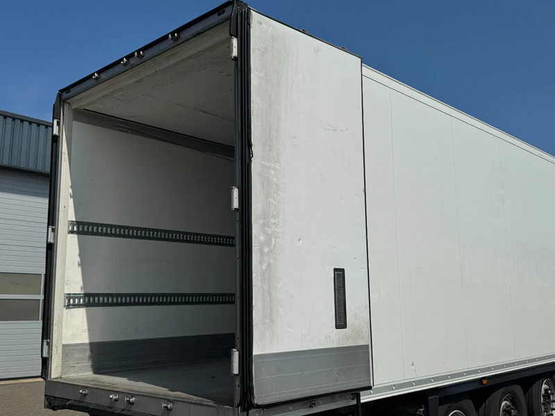 نصف مقطورة مُبرِّدة Schmitz Cargobull Carrier Vector 1550 / Rotos Disc / Lift-Axle / APK: صورة 15