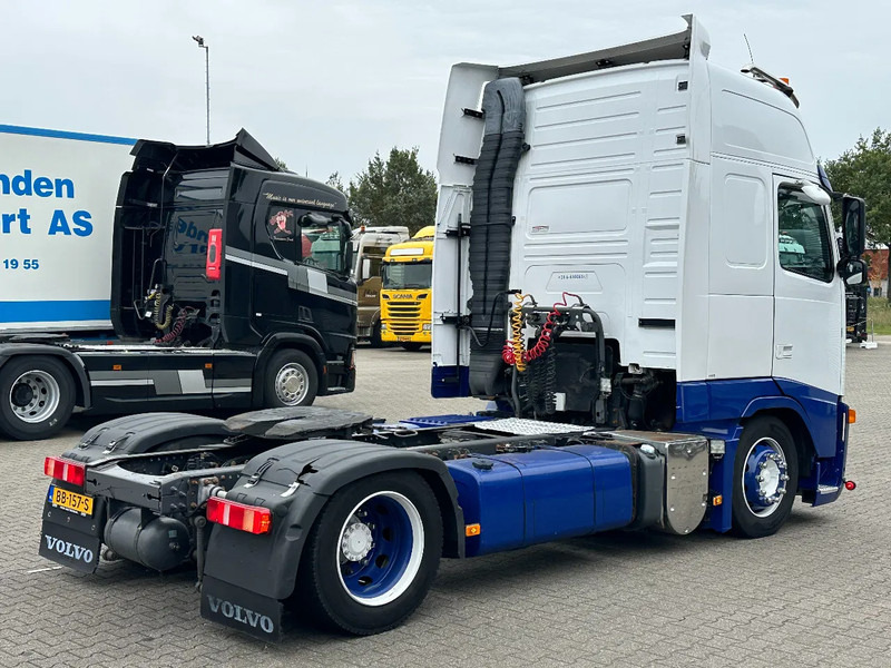 Volvo FH 400 Globe XL Mega / Full Air / 2 Tank / Euro 5 - وحدة جر: صورة 3 Volvo FH 400 Globe XL Mega / Full Air / 2 Tank / Euro 5 - وحدة جر: صورة 3