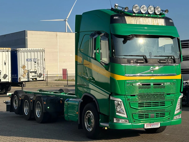 Volvo FH 540 Globe XL 8x4*4 Chassis Retarder *447 Tkm* - شاحنة هيكل كابينة: صورة 3 Volvo FH 540 Globe XL 8x4*4 Chassis Retarder *447 Tkm* - شاحنة هيكل كابينة: صورة 3