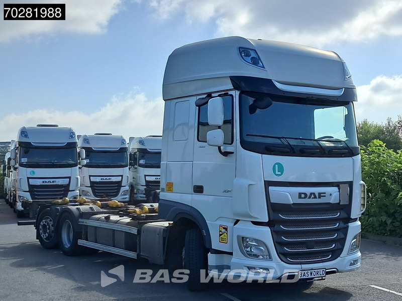 DAF XF 480 6X2 SSC Retarder 2x Tanks Lift+Lenkachse ACC LED - شاحنات الحاويات / جسم علوي قابل للتغيير شاحنة: صورة 3 DAF XF 480 6X2 SSC Retarder 2x Tanks Lift+Lenkachse ACC LED - شاحنات الحاويات / جسم علوي قابل للتغيير شاحنة: صورة 3