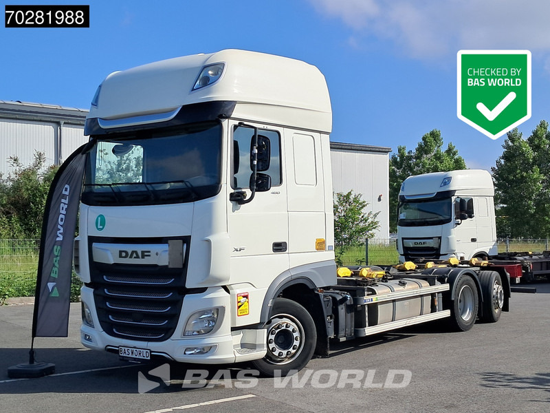DAF XF 480 6X2 SSC Retarder 2x Tanks Lift+Lenkachse ACC LED - شاحنات الحاويات / جسم علوي قابل للتغيير شاحنة: صورة 1 DAF XF 480 6X2 SSC Retarder 2x Tanks Lift+Lenkachse ACC LED - شاحنات الحاويات / جسم علوي قابل للتغيير شاحنة: صورة 1