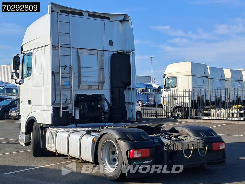 DAF XF 530 4X2 Mega SSC Hebesattel Retarder 2xTanks ACC Standklima Euro 6 - وحدة جر: صورة 2 DAF XF 530 4X2 Mega SSC Hebesattel Retarder 2xTanks ACC Standklima Euro 6 - وحدة جر: صورة 2