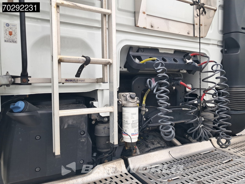 DAF XF 530 4X2 Mega SSC Retarder Hebesattel ACC Euro 6 - وحدة جر: صورة 5 DAF XF 530 4X2 Mega SSC Retarder Hebesattel ACC Euro 6 - وحدة جر: صورة 5